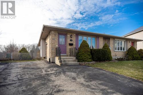 14 JUNO DRIVE  St. Thomas, ON N5R 6C3