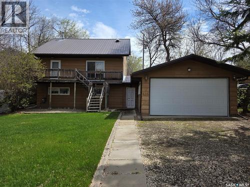 626 Jan Avenue, South Lake, SK - Outdoor