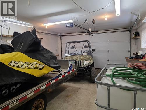 626 Jan Avenue, South Lake, SK - Indoor Photo Showing Garage