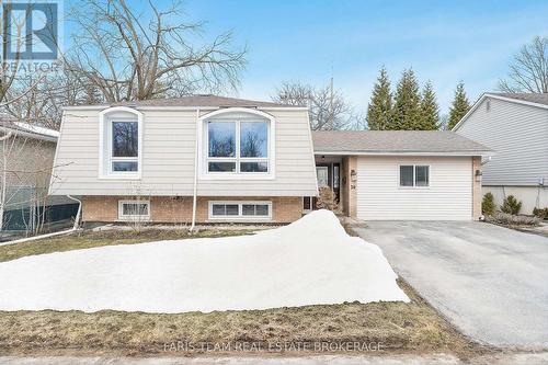 20 INDIAN ARROW ROAD  Barrie, ON L4M 5G3