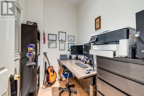 5829 Yachtsman Crossing, Mississauga, ON - Indoor Photo Showing Office