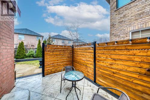 5829 Yachtsman Crossing, Mississauga, ON - Outdoor