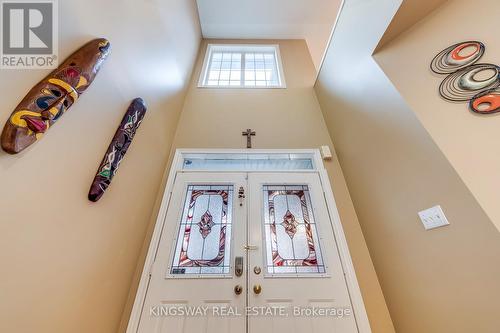 5829 Yachtsman Crossing, Mississauga, ON - Indoor Photo Showing Other Room