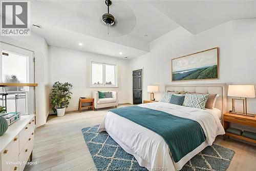 856 Talbot, Lakeshore, ON - Indoor Photo Showing Bedroom