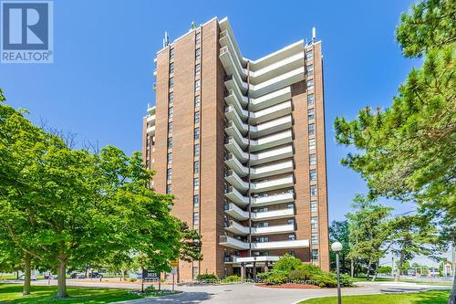 1007 - 3025 QUEEN FREDERICA DRIVE  Mississauga, ON L4Y 3A1