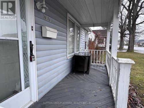 305 Crowland Avenue, Welland, ON - Outdoor With Exterior