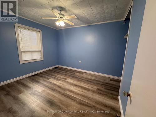 305 Crowland Avenue, Welland, ON - Indoor Photo Showing Other Room