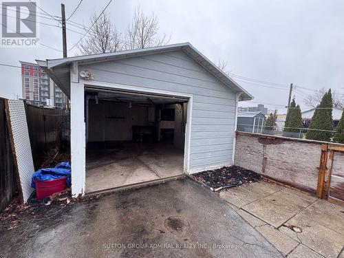 305 Crowland Avenue, Welland, ON - Outdoor With Exterior