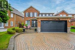 357 NAHANI WAY  Mississauga (Hurontario), ON L4Z 3B1