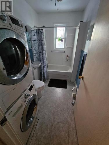 38 Third Ave, Wawa, ON - Indoor Photo Showing Laundry Room