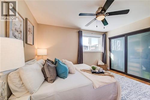 84 Endeavour Drive, Cambridge, ON - Indoor Photo Showing Bedroom