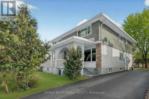 2666 Regina Street, Ottawa, ON - Outdoor