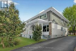2666 REGINA STREET  Ottawa, ON K2B 6X8