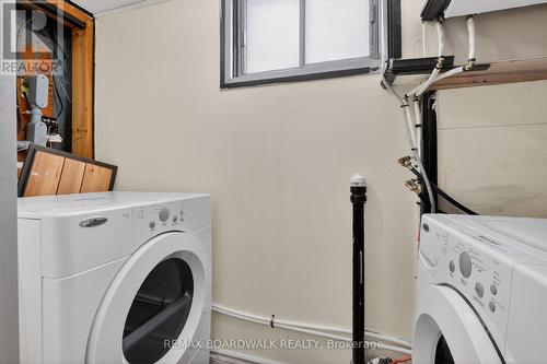 2666 Regina Street, Ottawa, ON - Indoor Photo Showing Laundry Room