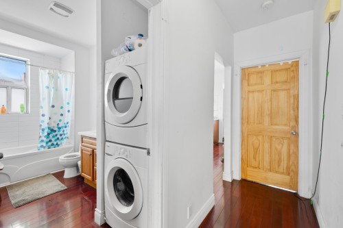 Laundry - 1455 Av. Laurier E., Montréal (Le Plateau-Mont-Royal), QC - Indoor Photo Showing Laundry Room