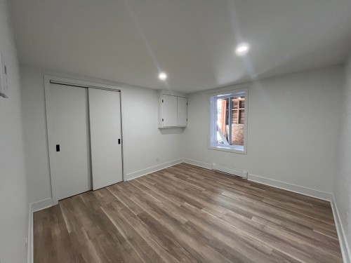 Bedroom - 415A Rue Des Dominicains, Trois-Rivières, QC - Indoor Photo Showing Other Room