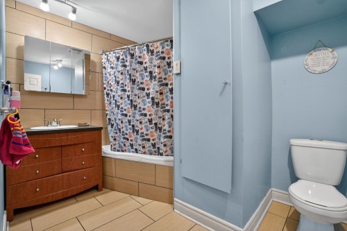 Salle de bains - 5067  - 5071 Rue Bannantyne, Montréal (Verdun/Île-Des-Soeurs), QC - Indoor Photo Showing Bathroom