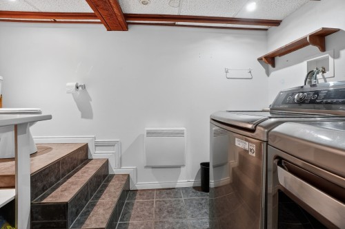 Salle de lavage - 5067  - 5071 Rue Bannantyne, Montréal (Verdun/Île-Des-Soeurs), QC - Indoor Photo Showing Laundry Room