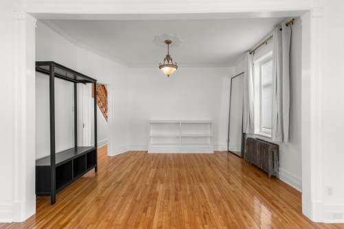 Salon - 4382-4380  - 4382 Ch. De La Côte-Des-Neiges, Westmount, QC - Indoor Photo Showing Other Room