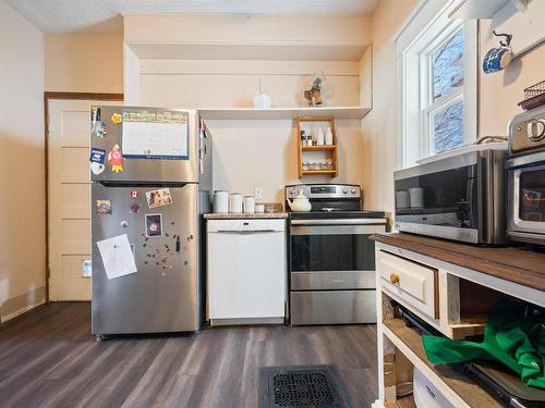 2 Davison Street, Amherst, NS 
