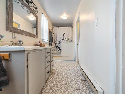 2 Davison Street, Amherst, NS 