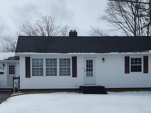 27 Russel Street  Montague, PE C1A 1K8