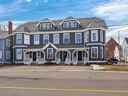 59 Hillsborough Street  Charlottetown, PE C1A 4W2