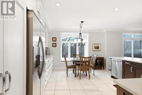 305 - 390 Upper Middle Road E, Oakville, ON - Indoor Photo Showing Dining Room