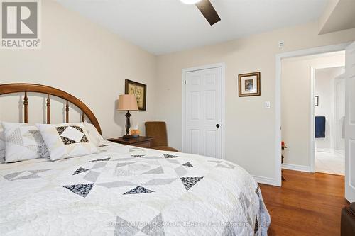 305 - 390 Upper Middle Road E, Oakville, ON - Indoor Photo Showing Bedroom