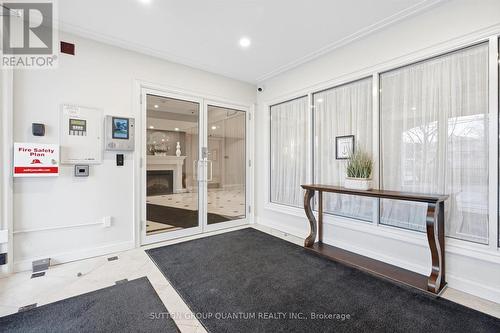 305 - 390 Upper Middle Road E, Oakville, ON - Indoor Photo Showing Other Room