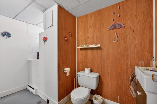 Salle d'eau - 18 Rue Gratton, Sainte-Thérèse, QC - Indoor Photo Showing Bathroom