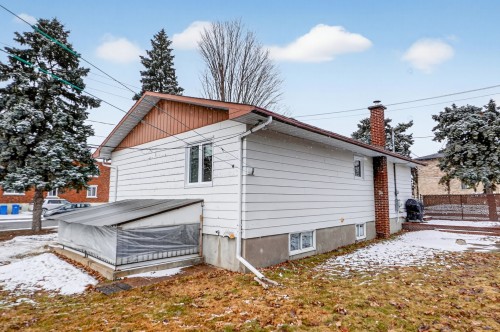 Face arrière - 18 Rue Gratton, Sainte-Thérèse, QC - Outdoor With Exterior