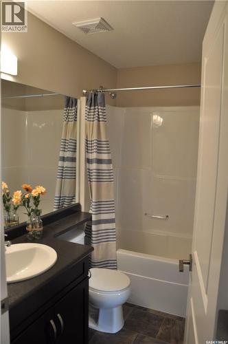 224 1220 Pringle Way, Saskatoon, SK - Indoor Photo Showing Bathroom