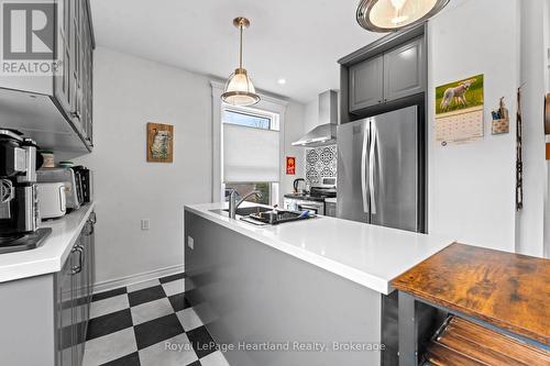 122 Nelson Street E, Goderich (Goderich (Town)), ON - Indoor Photo Showing Kitchen With Double Sink