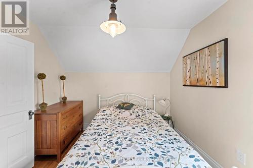 122 Nelson Street E, Goderich (Goderich (Town)), ON - Indoor Photo Showing Bedroom