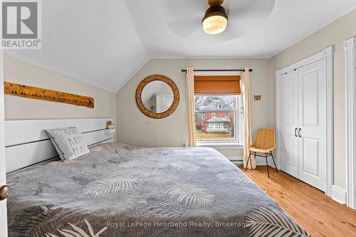 122 Nelson Street E, Goderich (Goderich (Town)), ON - Indoor Photo Showing Bedroom