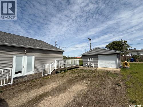 2009 Connaught Street, Regina, SK - Outdoor