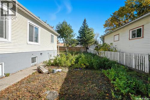 114 E Avenue S, Saskatoon, SK - Outdoor With Exterior