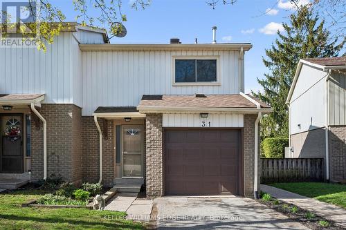 31 - 51 PAULANDER DRIVE  Kitchener, ON N2M 5E5