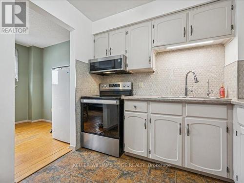 31 - 51 Paulander Drive, Kitchener, ON - Indoor Photo Showing Kitchen