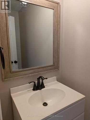 119 Teal Crescent, Ottawa, ON - Indoor Photo Showing Bathroom