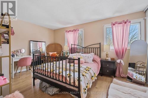 119 Teal Crescent, Ottawa, ON - Indoor Photo Showing Bedroom