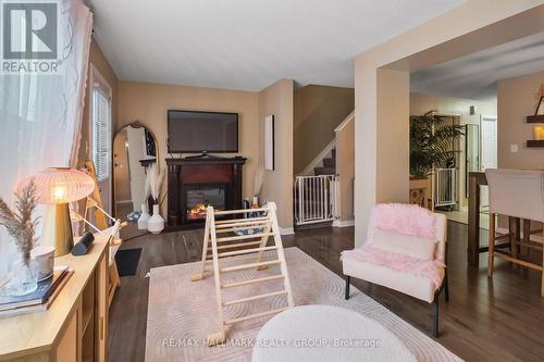 119 Teal Crescent, Ottawa, ON - Indoor With Fireplace