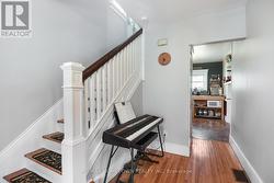 foyer - 