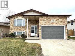 1721 FOSTER AVENUE Windsor, ON N8W 5P9