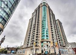 2004A - 234 RIDEAU STREET Ottawa, ON K1N 0A9