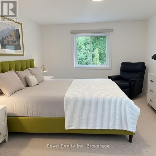 89 Trout Lane, Tiny, ON - Indoor Photo Showing Bedroom