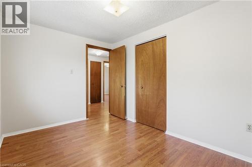 28 Bacall Crescent, Hamilton, ON - Indoor Photo Showing Other Room