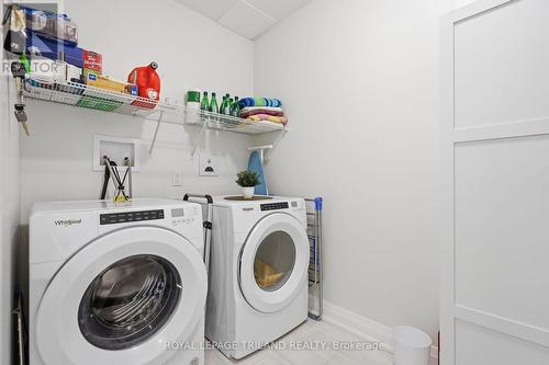 310 - 1560 Upper West Avenue, London South (South B), ON - Indoor Photo Showing Laundry Room