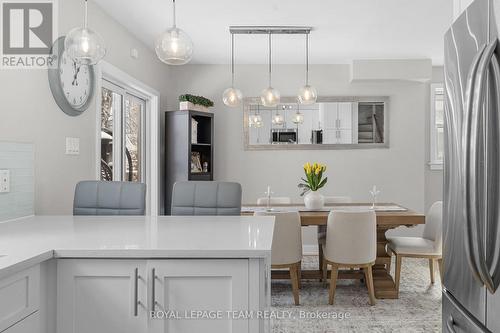 433 Dawson Avenue, Ottawa, ON - Indoor Photo Showing Dining Room